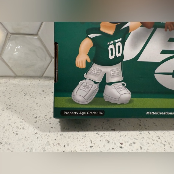 Little People New York Jets Football NFL 4 Pack JETS Uniforms NEW - Picture 6 of 6